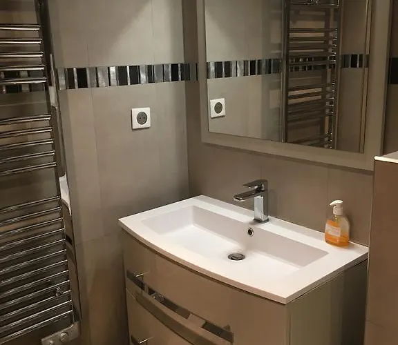 Safranier Townhouse * アンティーブ