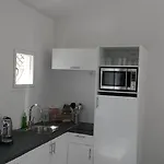 Safranier Townhouse Apartment *