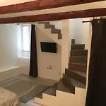 Safranier Townhouse Apartment