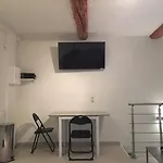 Apartment Safranier Townhouse *