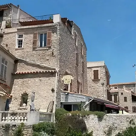 Lejlighed Safranier Townhouse