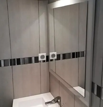 Safranier Townhouse Антіб