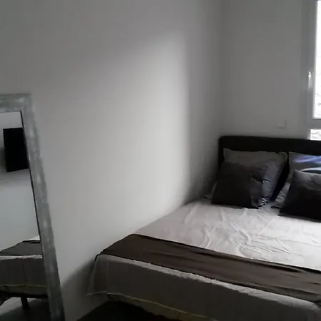 Safranier Townhouse Апартаменти Антіб
