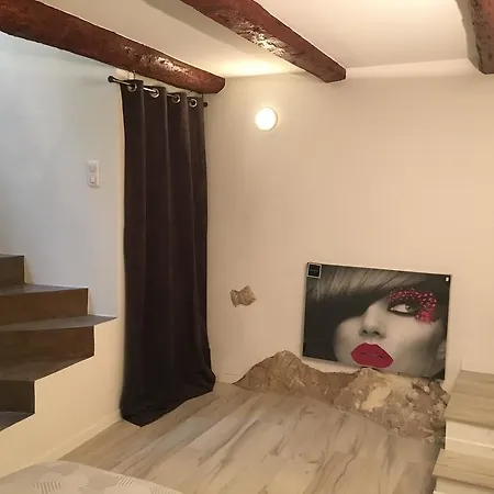 Safranier Townhouse Appartement *