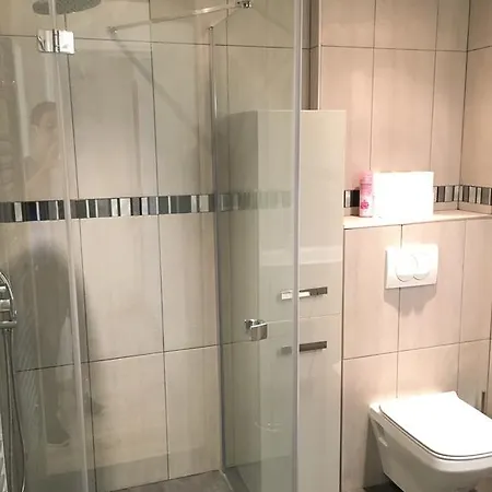 Safranier Townhouse Антіб