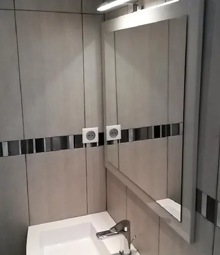 Safranier Townhouse Αντίμπ