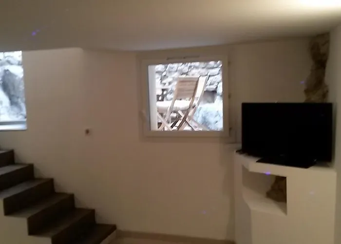 Safranier Townhouse Αντίμπ