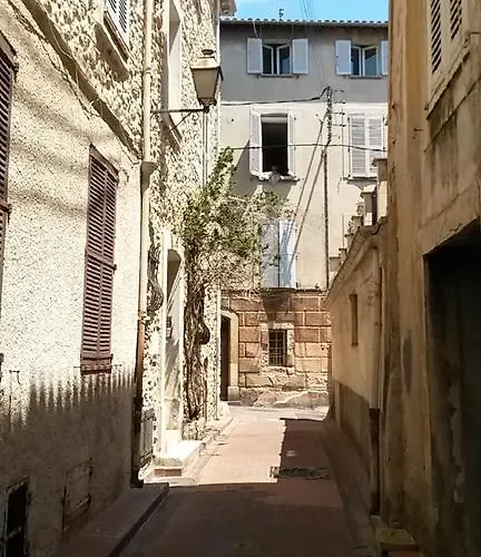 Safranier Townhouse Διαμέρισμα