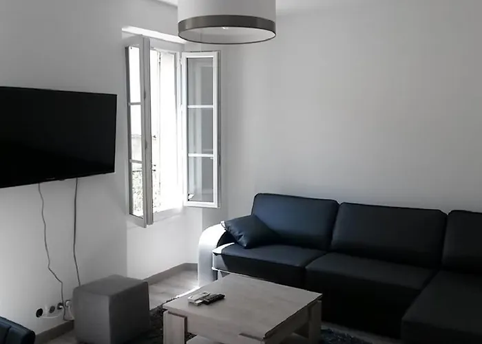 Safranier Townhouse * Антіб