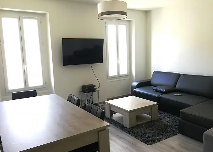 Safranier Townhouse Αντίμπ