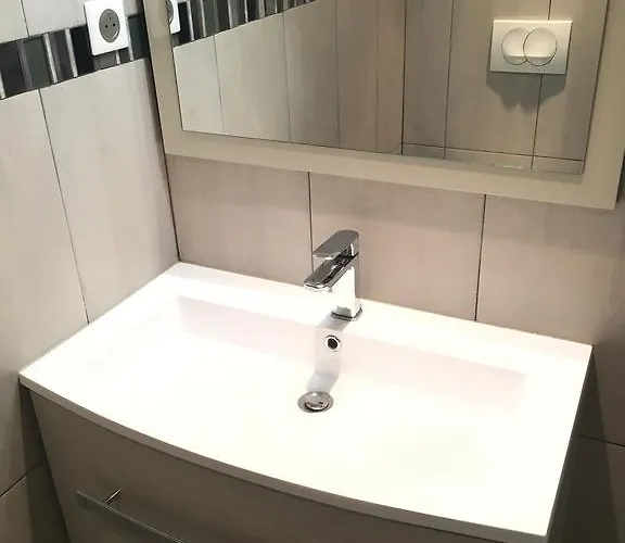 Safranier Townhouse Апартаменти